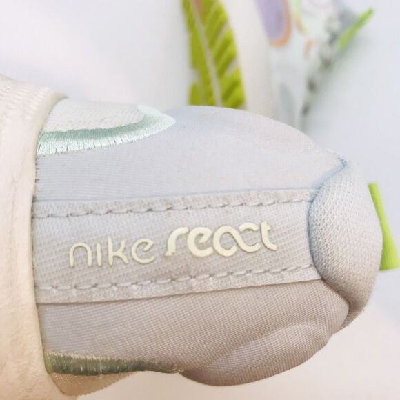 Nike React Escape Run White Barely Green Sneakers Women's 7 Lace Up DN2652-100 - Picture 12 of 15